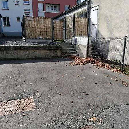 O 92 - Maison Mitoyenne Avec Terrasse Et Parking Prive - Centre بيت للعطل